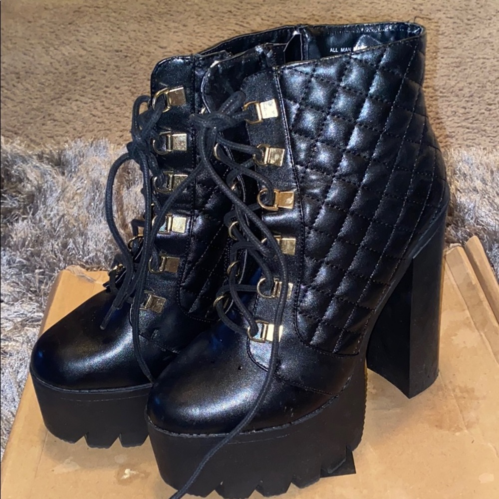 Shoes heels
